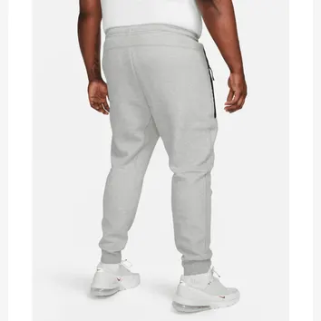 Спортивний костюм Чоловічий Nike Tech Fleece Windrunner Tracksuit Grey FB7921-063₴FB8002-063