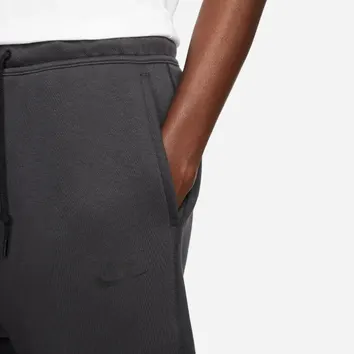 Штани Чоловічі Nike Tech Fleece Jogger Grey FB8002-060