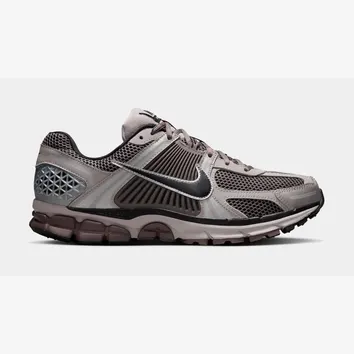 Кросівки Чоловічі Nike Vomero 5 FB9149-005
