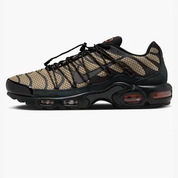 Кросівки Чоловічі Nike Air Max Plus Utility Brown/Black FD0670-200