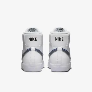 Кросівки Жіночі Nike Blazer Mid Next Nature FD0690-100