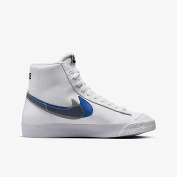 Кросівки Жіночі Nike Blazer Mid Next Nature FD0690-100