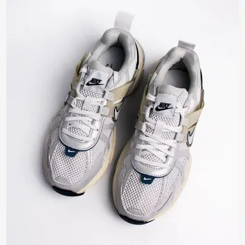 Кросівки Чоловічі Nike V2K Run Summit White Navy FD0736-102