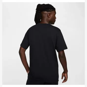 Футболка Чоловіча Nike Sportswear Club Tee Black/Cool Grey/White FD1184-013