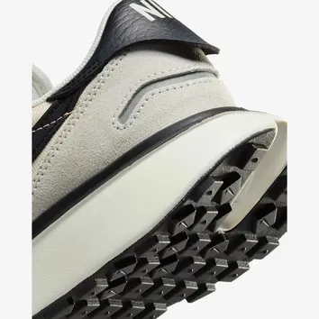 Кросівки Чоловічі Nike Phoenix Waffle FD2196-100