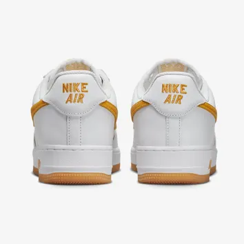 Кросівки Чоловічі Nike Air Force 1 Low Retro QS White/University Gold FD7039-100