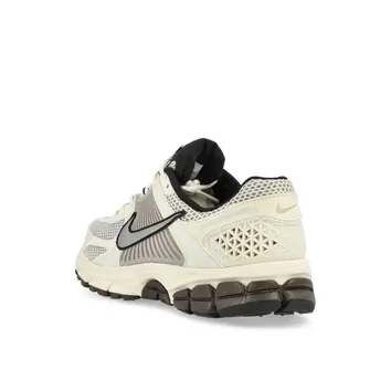 Кросівки Чоловічі Nike Air Zoom Vomero 5 Phantom FJ2028-001