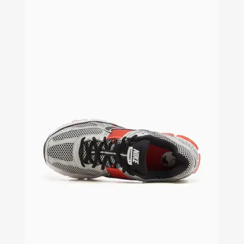 Кросівки Чоловічі Nike Air Zoom Vomero 5 Metallic Silver/Black/Bright Crimson FJ4151-005