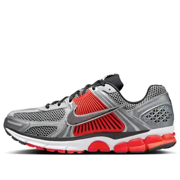 Кросівки Чоловічі Nike Air Zoom Vomero 5 Metallic Silver/Black/Bright Crimson FJ4151-005