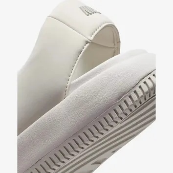 Сандалі Жіночі Nike Calm Sandal FJ6043-002
