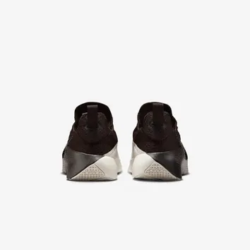Кросівки Чоловічі Nike Lebron TR 1 FJ6151-201