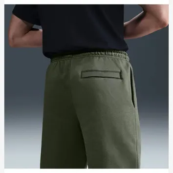 Штани Чоловічі Nike Club Fleece Joggers Medium Olive/White FN3787-222