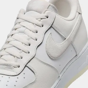 Кросівки Чоловічі Nike Air Force 1 '07 LV8 Summit White/Phantom FN5832-100