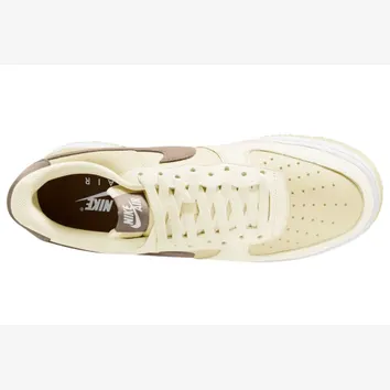 Кросівки Чоловічі Nike Air Force 1 '07 LV8 Sail/Khaki/Coconut Milk/White FN5832-101