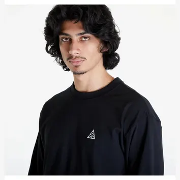 Лонгслив Мужской Nike ACG Long-Sleeve Dri-Fit T-Shirt FQ3738-010