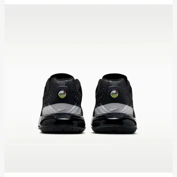 Кросівки Чоловічі Nike Air Max Phoenix FZ5307-007