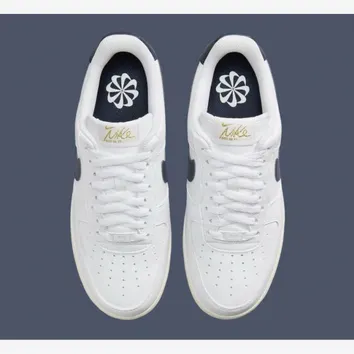Кросівки Чоловічі Nike Air Force 1 '07 Next Nature White/Obsidian/Pale Ivory/Metallic Gold FZ6768-100