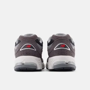 Кроссовки Женские New Balance 2002R GC2002RA