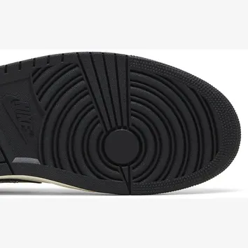 Кросівки Чоловічі Air Jordan 1 Low Paris HF8828-100