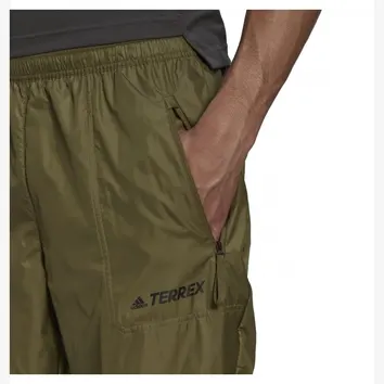 Штани Чоловічі Adidas Multi Wind Pant HI1605