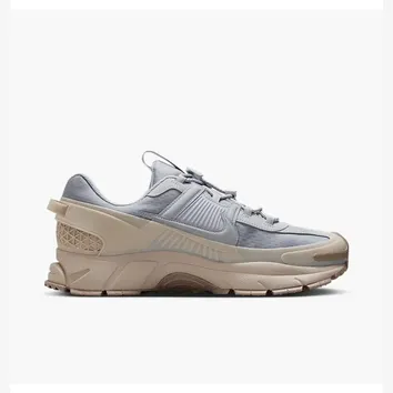 Кросівки Nike Air Zoom Vomero Roam Wolf Grey/Sand Drift HJ4646-001