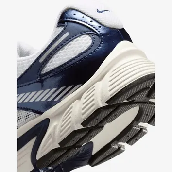 Кроссовки Мужские Nike V5 RNR HJ5228-109