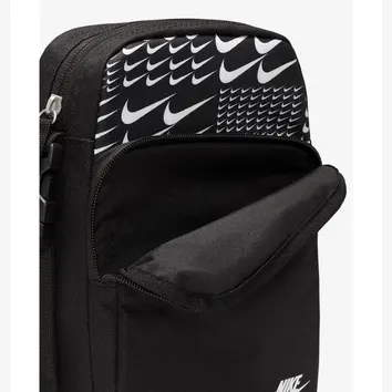 Сумка Nike Heritage Cross-Body Bag 4L Black HJ8359-010