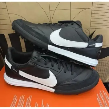 Кросівки Чоловічі Nike Tiempo HM0283-001
