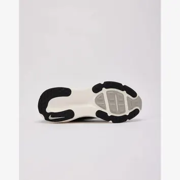 Кросівки Чоловічі Nike Vomero 18 HM6803-007