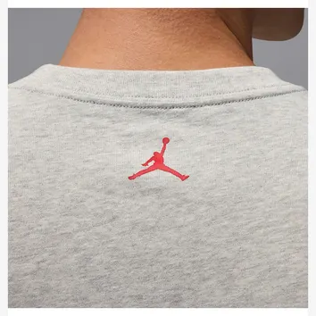 Футболка Чоловіча Jordan Tee Grey Big Logo HM7131-050