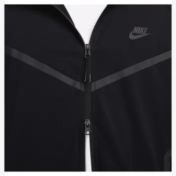 Спортивний костюм Чоловічий Nike Tech Woven Black HM7151-010__HM7158-010