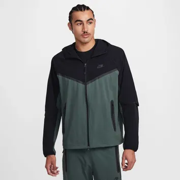 Вітровка Nike