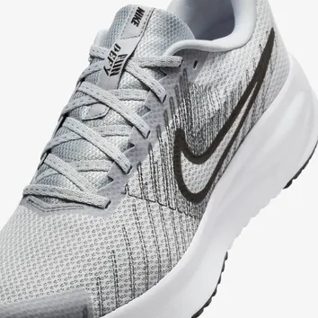 Кросівки Чоловічі Nike Run Defy HM9594-003