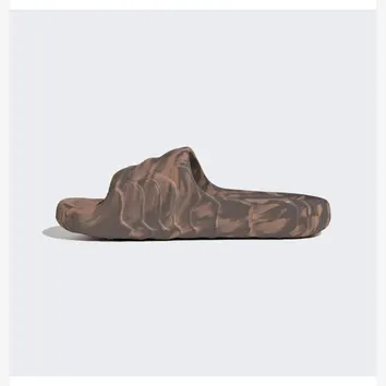 Капці Чоловічі adidas Adilette 22 Slides Clay Strata HP6518
