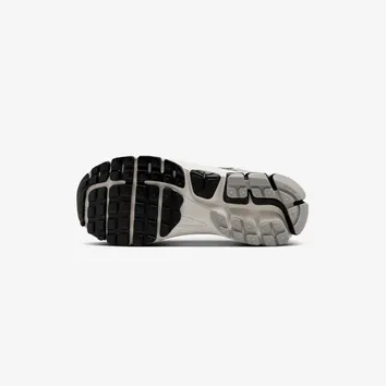 Кросівки Nike Air Zoom Vomero 5 Grey/White