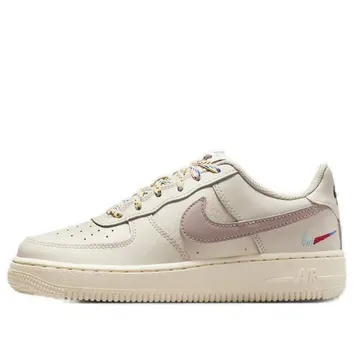 Кросівки Чоловічі Nike Air Force 1 LV8 1 Light Orewood Brown HQ1907-100