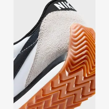 Кросівки Чоловічі Nike Pacific White/Platinum Tint/Gum Light Brown/Black HQ2052-100