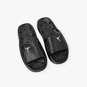 Шльопанці Чоловічі Jordan Franchise Shower Slides Black HQ2163-001
