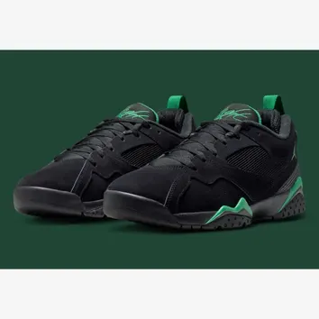 Кросівки Чоловічі Jordan MVP 92 HQ3950-012