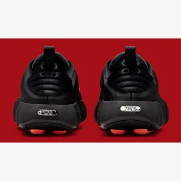 Кросівки Чоловічі Nike Mind 002 Black/Hyper Crimson HQ4308-001