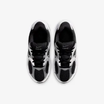 Кросівки Жіночі Nike V5 RNR HQ6411-001