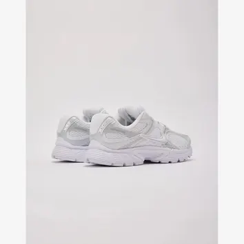 Кросівки Чоловічі Nike V5 RNR HQ7901-101