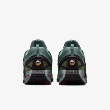 Кроссовки Мужские Nike DN Roam HQ8605-300