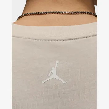 Футболка Чоловіча Jordan Flight Essentials HQ8935-104