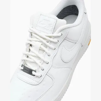 Кросівки Чоловічі Nike Air Force 1 GTX Vibram HV5953-100