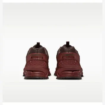 Кросівки Nike Zoom Vomero Roam Brown HV6901-200