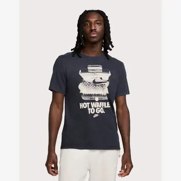 Футболка Чоловіча Nike Sportswear T-Shirt Black HV9803-010