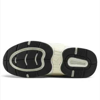 Кроссовки Мужские Jordan Trunner O/S White IB3722-101
