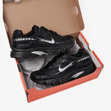 Кросівки Чоловічі Nike Initiator Black/Black/Dark Smoke Grey/Metallic Silver IB4595-001