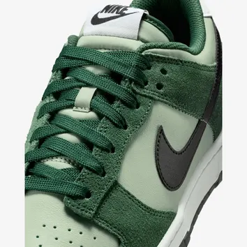 Кросівки Чоловічі Nike Dunk Low Retro SE IB6399-301
